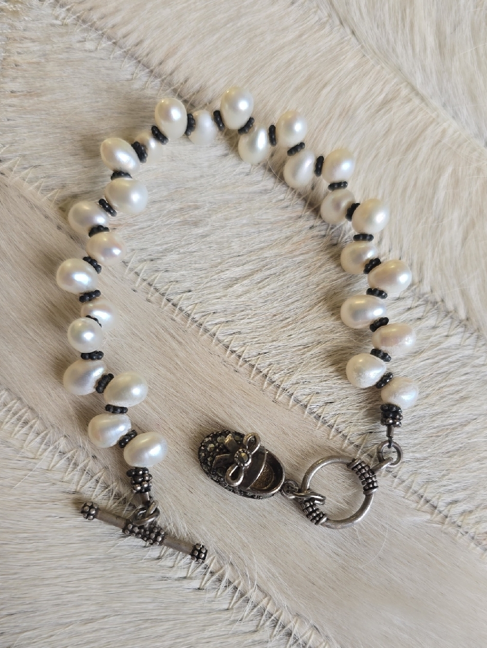 Vintage Freshwater Pearl Bracelet 925 Silver Charm